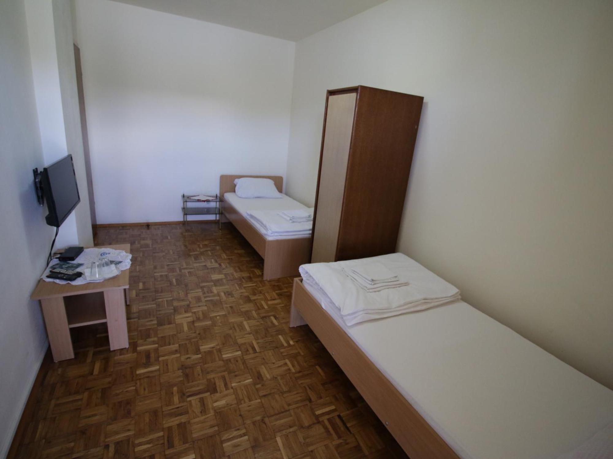 Rooms Jankovic دونيي ميلانوفاتس المظهر الخارجي الصورة